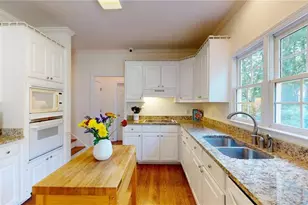 1555 Timberline Trce, Snellville, GA 30078 - Photo 4