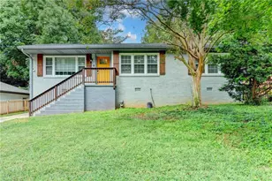 2587 N Clark Dr, East Point, GA 30344 - Photo 2