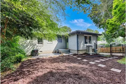 2587 N Clark Drive, East Point, GA 30344 - Photo 30
