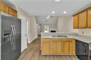167 London Dr, McDonough, GA 30253 - Photo 2