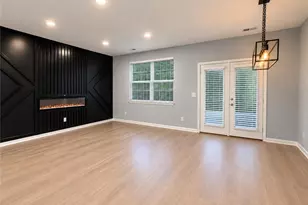 6368 Kennonbriar Ct, Lithonia, GA 30058 - Photo 6