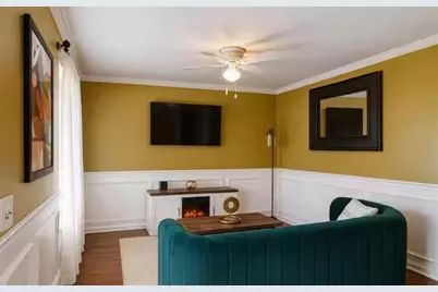 2958 Holcomb Court, East Point, GA 30344 - Photo 2