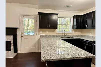 2350 Alden Woods Drive, Jonesboro, GA 30236 - Photo 8