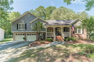 2759 Lanier Dr, Snellville, GA 30078 - Photo 1