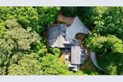 682 Austin Drive SE, Smyrna, GA 30082 - Photo 2