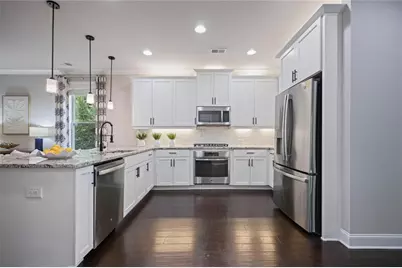 1016 Township Square, Alpharetta, GA 30022 - Photo 18