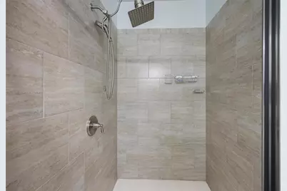 1016 Township Square, Alpharetta, GA 30022 - Photo 24