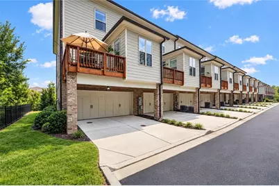 1016 Township Square, Alpharetta, GA 30022 - Photo 2