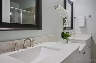 1016 Township Square, Alpharetta, GA 30022 - Photo 22