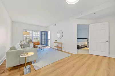 1075 Peachtree Walk NE #A301, Atlanta, GA 30309 - Photo 14