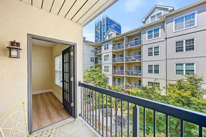 1075 Peachtree Walk NE #A301, Atlanta, GA 30309 - Photo 16