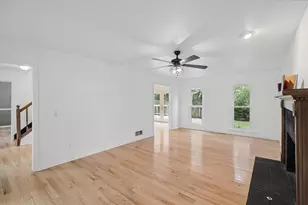 720 Creek Trl NW, Kennesaw, GA 30144 - Photo 12