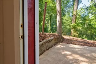2661 Collier Dr NW, Atlanta, GA 30318 - Photo 28