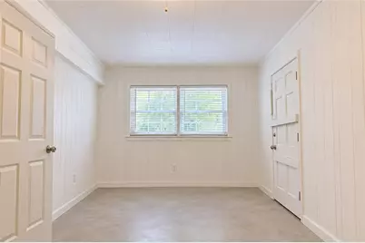 2661 Collier Drive NW, Atlanta, GA 30318 - Photo 4