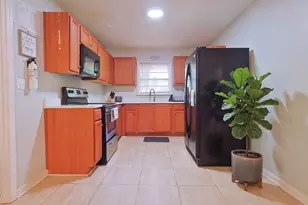 2661 Collier Dr NW, Atlanta, GA 30318 - Photo 10