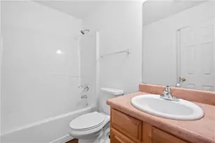 645 Wild Boar Ct, Fairburn, GA 30213 - Photo 6