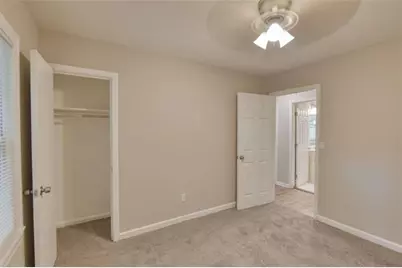 2270 Polar Rock Avenue, Atlanta, GA 30315 - Photo 16