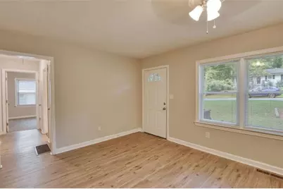 2270 Polar Rock Avenue, Atlanta, GA 30315 - Photo 6