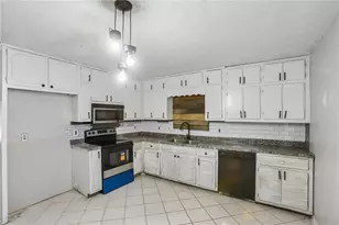 888 Laney Rd, Locust Grove, GA 30248 - Photo 12