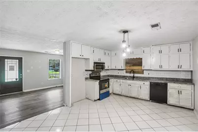 888 Laney Road, Locust Grove, GA 30248 - Photo 14