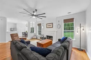 195 Sable Pointe Dr, Milton, GA 30004 - Photo 24