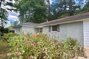 1108 Longshore Dr, Decatur, GA 30032 - Photo 2