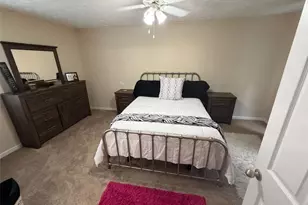 909 Forest Pointe Way, Jonesboro, GA 30238 - Photo 12
