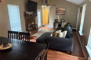 909 Forest Pointe Way, Jonesboro, GA 30238 - Photo 6