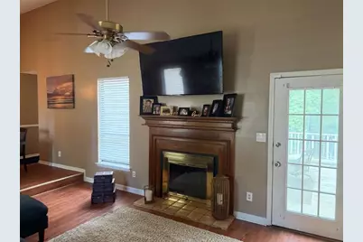 909 Forest Pointe Way, Jonesboro, GA 30238 - Photo 4