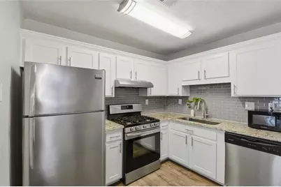 2718 Suwanee Way SE, Marietta, GA 30067 - Photo 12