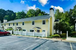 2718 Suwanee Way SE, Marietta, GA 30067 - Photo 1