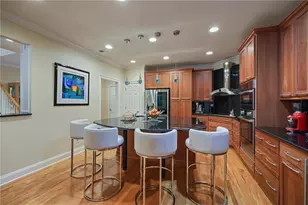 3004 Village Green Cir, Roswell, GA 30075 - Photo 12