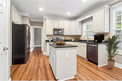 5751 Vinings Place Court SE, Mableton, GA 30126 - Photo 4
