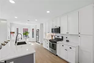2541 Gabriel Way NW, Kennesaw, GA 30152 - Photo 14