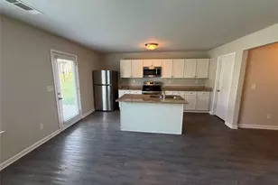 313 Nutwood Trce, Locust Grove, GA 30248 - Photo 4