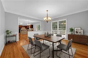 8180 Tynecastle Dr, Sandy Springs, GA 30350 - Photo 12