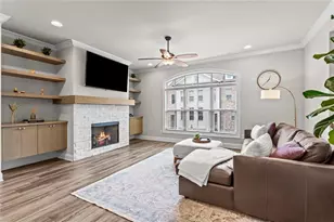 1402 Wisteria Wall Dr, Suwanee, GA 30024 - Photo 4
