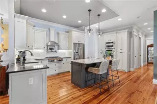 2706 Winding Ln NE, Brookhaven, GA 30319 - Photo 8