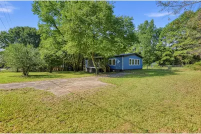 240 Norfolk Dr, Hampton, GA 30228 - Photo 4