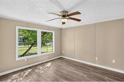 240 Norfolk Dr, Hampton, GA 30228 - Photo 14