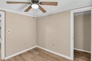 240 Norfolk Dr, Hampton, GA 30228 - Photo 16