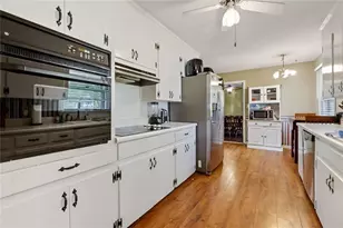 1237 Chapel, Marietta, GA 30064 - Photo 14