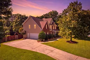 2010 Carithers Dr, Marietta, GA 30064 - Photo 10