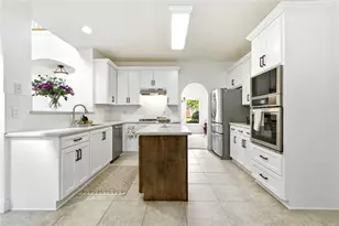 2010 Carithers Dr, Marietta, GA 30064 - Photo 18