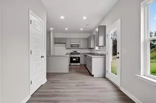 213 Rory Dr, Calhoun, GA 30701 - Photo 10