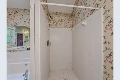 220 Timber Laurel Lane, Lawrenceville, GA 30043 - Photo 22