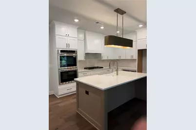 2958 Graham Gardens Lane, Marietta, GA 30062 - Photo 2