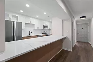 915 Cedar Creek S, Marietta, GA 30067 - Photo 6