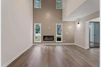 915 Cedar Creek S, Marietta, GA 30067 - Photo 14