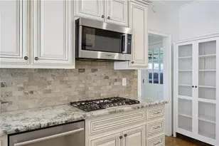 4580 Browning Trail NE, Sugar Hill, GA 30518 - Photo 16